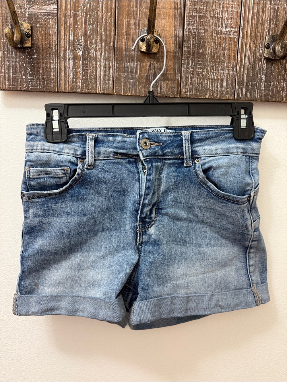 Wax Jean Light Blue Rolled-Hem Denim Shorts